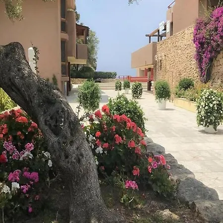 Apartman Belvilla By Oyo Cugnana Mono 4 *